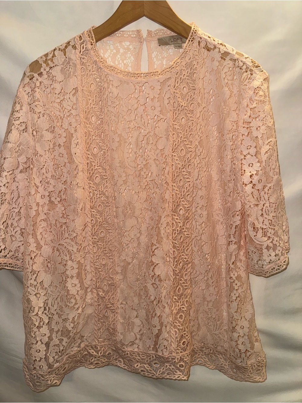 LOFT Blush Pink Lace Overlay Short-Sleeve Blouse SZ XL
